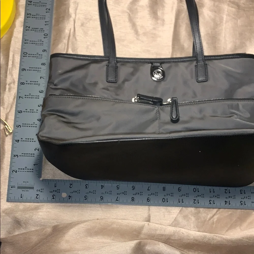 Michael Kors Black Tote GUC